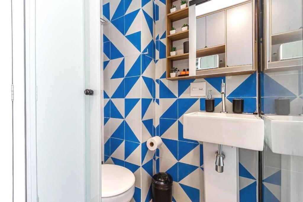 Vn Higienopolis Lindo Studio 450 Metros Do Metro Santa Cecilia Ap6 São Paulo