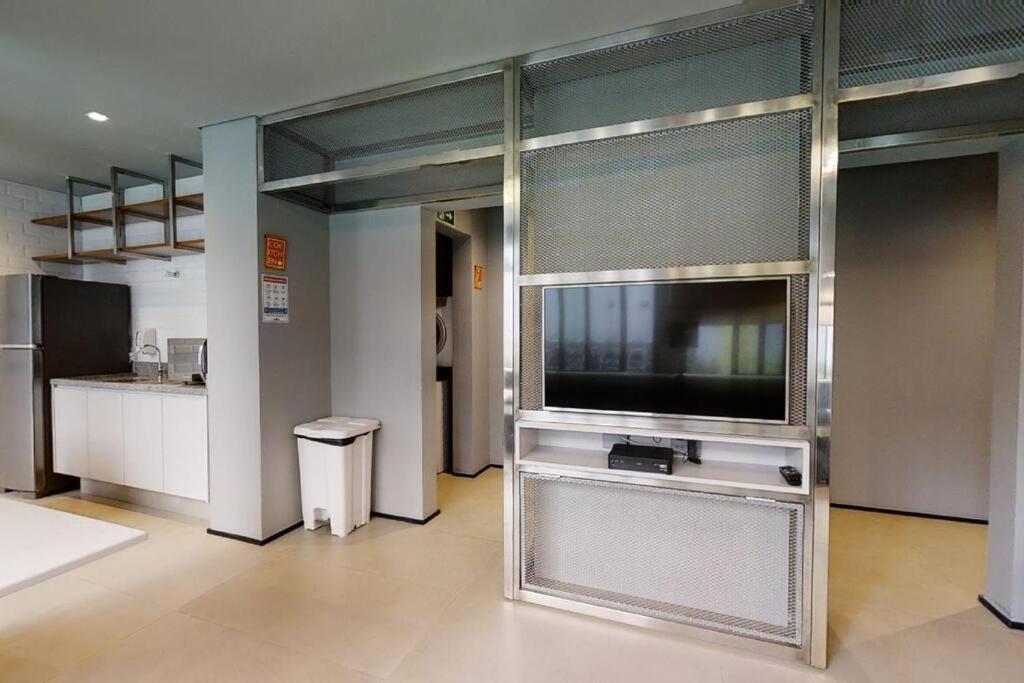 Vn Higienopolis Lindo Studio 450 Metros Do Metro Santa Cecilia Ap6 São Paulo
